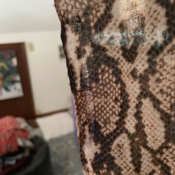 anthropologie snakeskin kimono regina - Picture 7 of 7